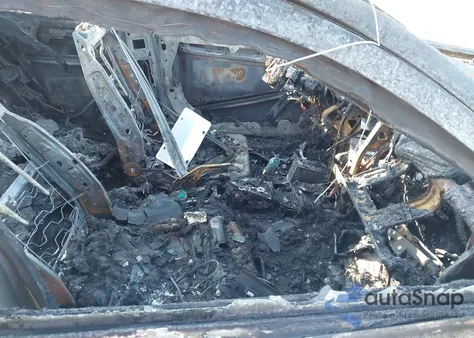 2013 Chrysler 200 Touring z USA, uszkodzony, nr VIN 1C3CCBBB6DN510137